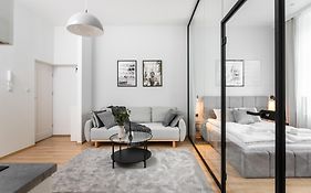 Modern Centrally Located Apartments - By Upstairs